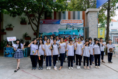 Học sinh tham quan trường Cao đẳng nghề TP. HCM cơ sở Bình Dương năm 2025