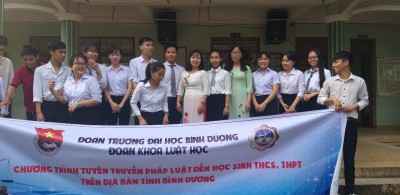 Giao lưu và tuyên truyền pháp luật cho học sinh
