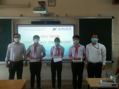 CHƯƠNG TRÌNH "SÓNG MÁY TÍNH CHO EM"