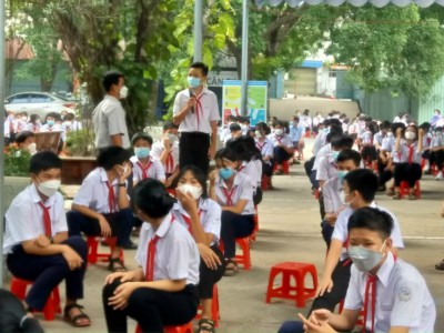 SINH HOẠT NGOẠI KHÓA MÔN TOÁN NĂM HỌC 2021 - 2022