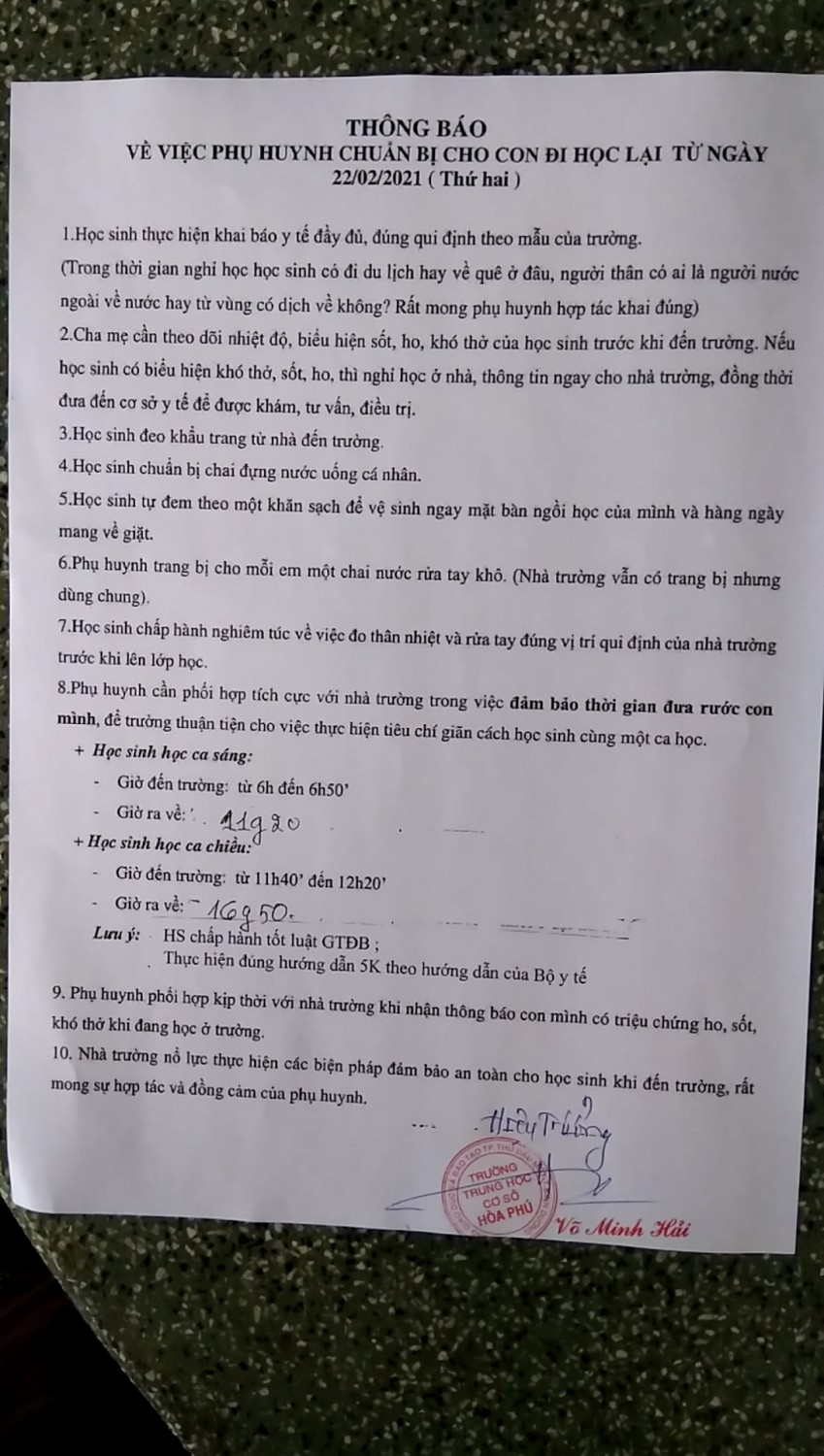 tbao hs di hoc lai